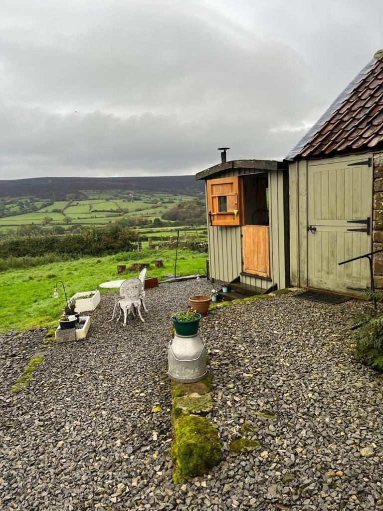 Shepherd'S Hut Bilsdale Chop Gate Экстерьер фото